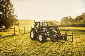 Valtra SmartTour na plášťoch Continental