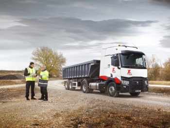 JAZDENKY RENAULT TRUCKS Z EURÓPY ONLINE